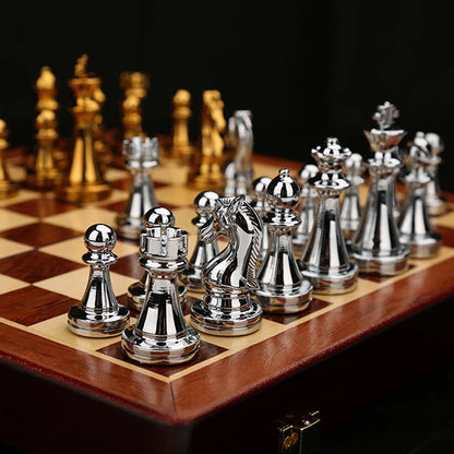 Metal Medieval Chess Set with High Quality Wooden Chessboard Adult and Children 32 Metal Chess Pieces Family Game Toy Gift