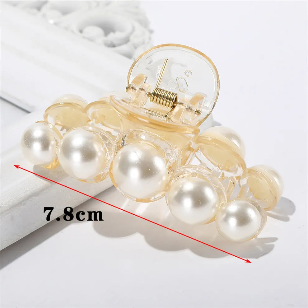 AWATYR 2021 New Hyperbole Big Pearls Acrylic Hair Claw Clips Big Size Makeup Hair Styling Barrettes for Women Hair Accessories LA3688-3 China