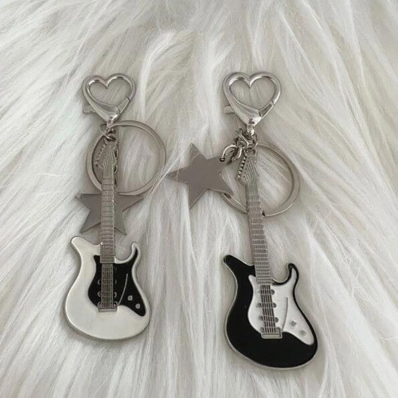 Guitar Keychain Love Heart Star Key Chain For Women Girl Y2K Sweet Keychain Cool Trend Hanging Pendant Vintage Accessories