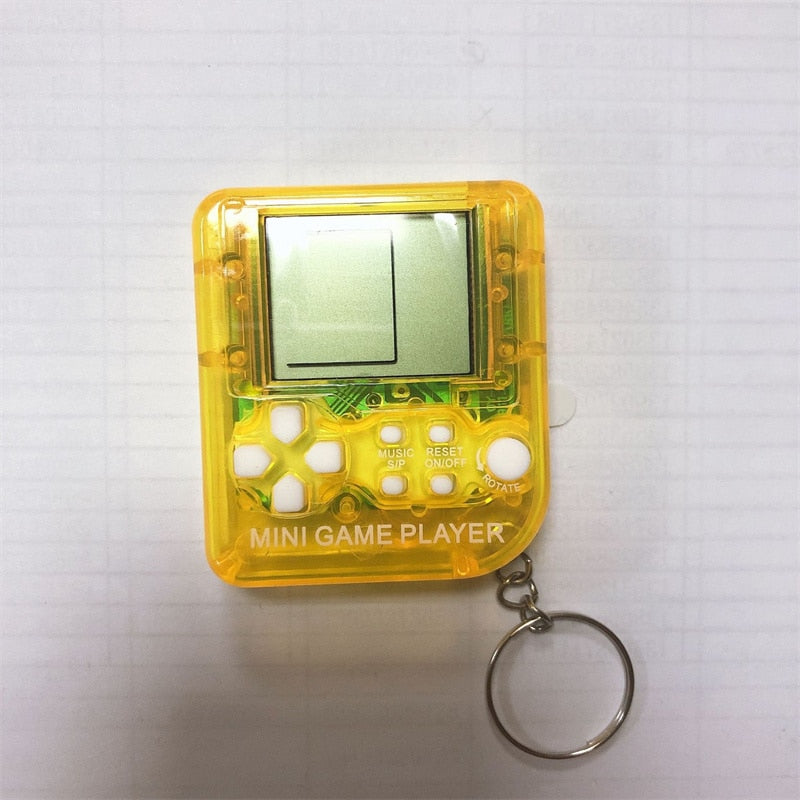 Pocket Mini Classic Game Machine Keychain Children's Handheld Retro Nostalgic Game Console With Keyring Video Game 26 Games Gift Yellow