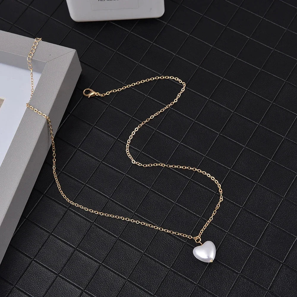 New Beads Women's Neck Chain Kpop Pearl Choker Necklace Gold Color Goth Chocker Jewelry On The Neck Pendant 2021 Collar For Girl 3