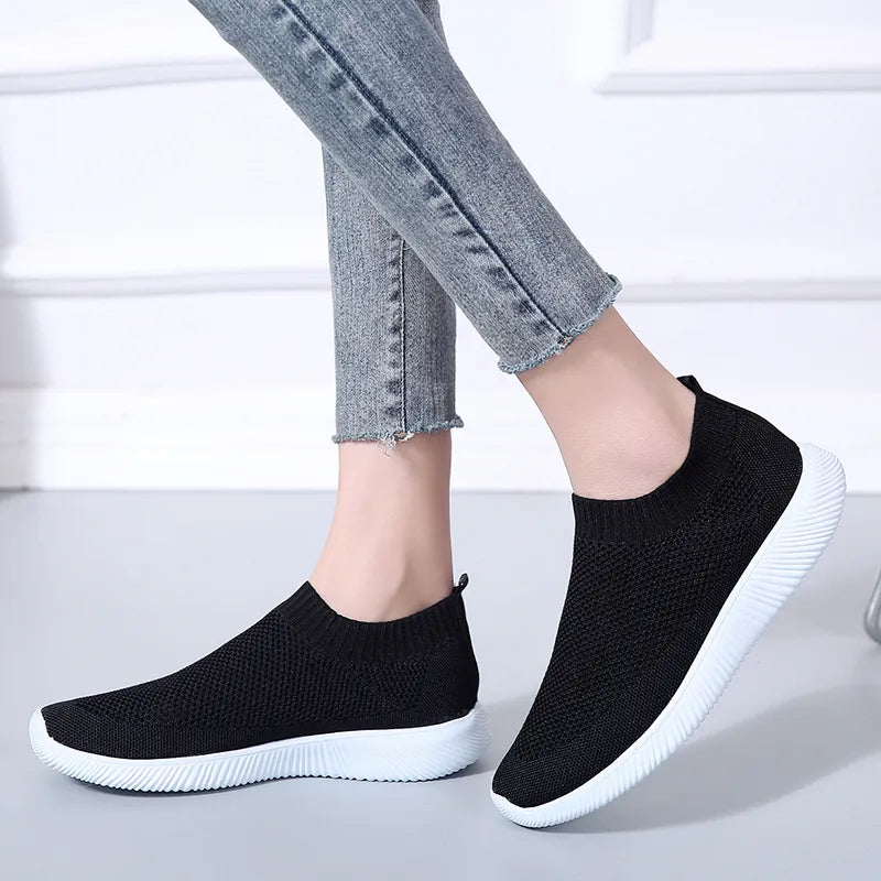 VIP Knitted Sneakers for Women Autumn Slip on Breathable Mesh Casual Shoes Woman Flat Heels Plus Size Loafers Zapatos Mujer