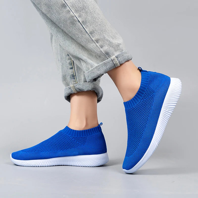 VIP Knitted Sneakers for Women Autumn Slip on Breathable Mesh Casual Shoes Woman Flat Heels Plus Size Loafers Zapatos Mujer